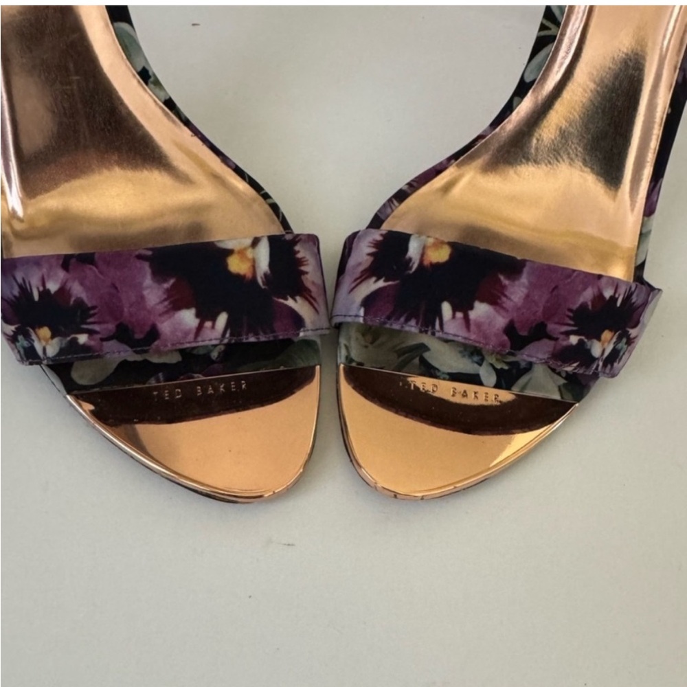 Ted Baker London Mylli Heel Sandal Black Floral Satin Print Size 39 (8.5) - Picture 9 of 13